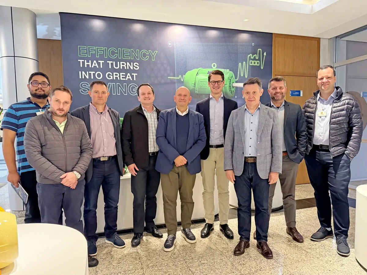 bibus-italia-visita-weg-brasile-00-light