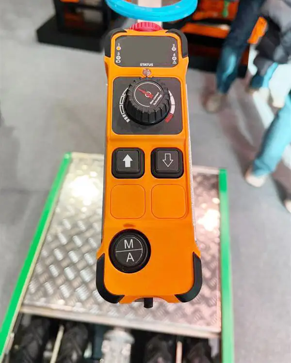 bibus-raccoglifrutta-elettrico-radiocomando